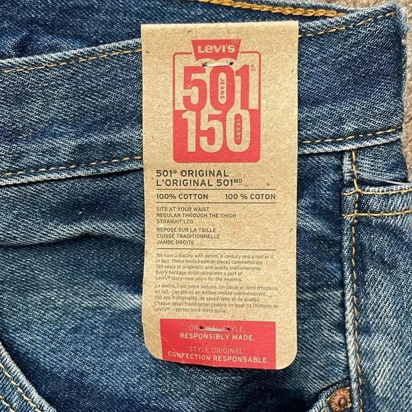 Levi’s 501 150th Anniversary Distressed Button Fly Straight Leg Jeans  Size 50 - Picture 9 of 9